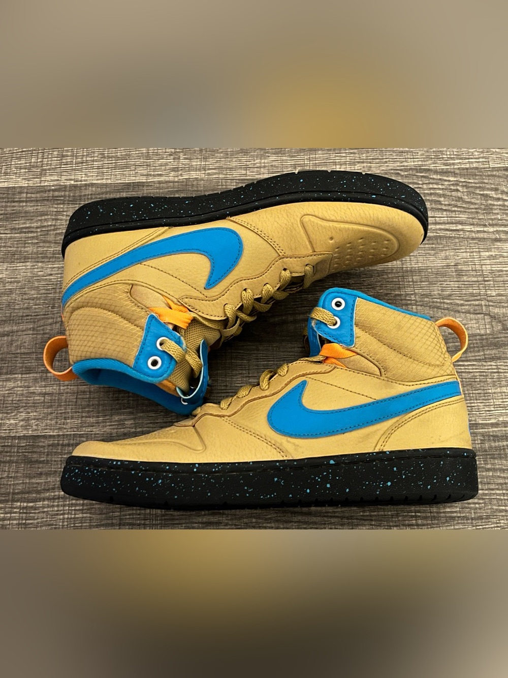 Nike Court Borough Mid 2 Boot GS Big Boy Shoes -Size 7Y